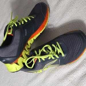 Reebok Zig Tech Men's Athletic Shoes size 7, gray, green and orange
